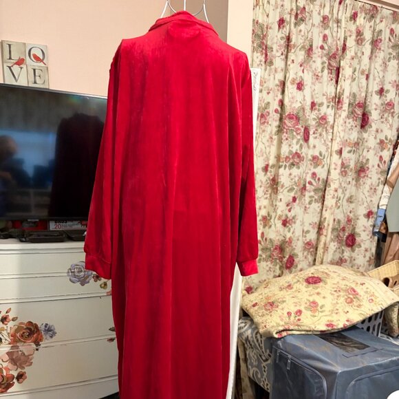 Womens Plus Velour Full Length Robe, Red, by Only Necessities, sz. 22/24 - Picture 4 of 9